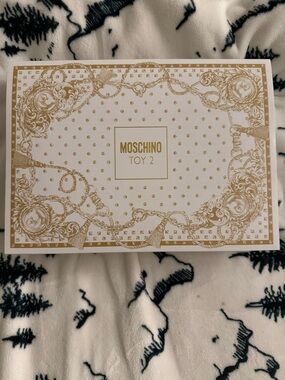 Moschino White and Gold Decorative Toy 2 Box